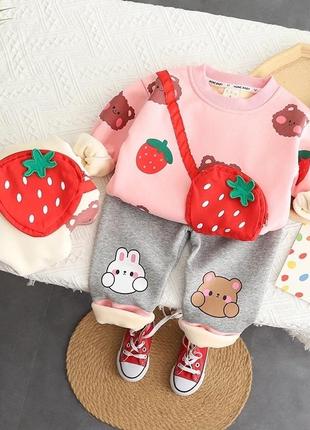 Теплый костюм на девочку