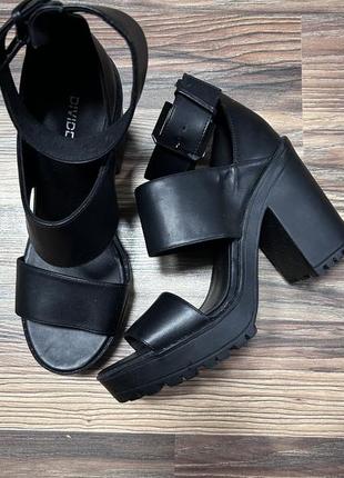 Босоножки от h&amp;m