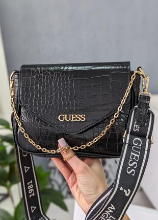 Жіноча сумка кроссбоди рептилія guess сумка через плече чорний колір5 фото