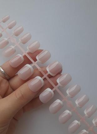 Ногти накладные с дизайном френч белые персиковые розовые глянцевые, набор накладных ногтей 24 шт
