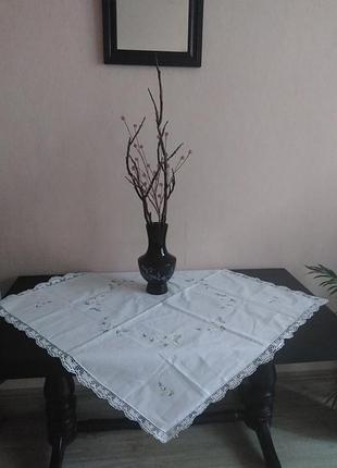 Тренд вінтаж прованс натуральна вишита скатертина