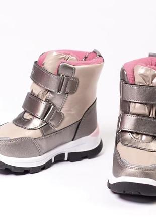 Зимові черевики нові на овчині 25 розмір устілка 16,3