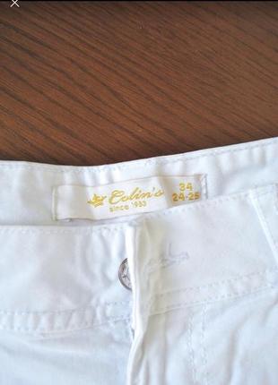Білі шорти джинсові5 фото
