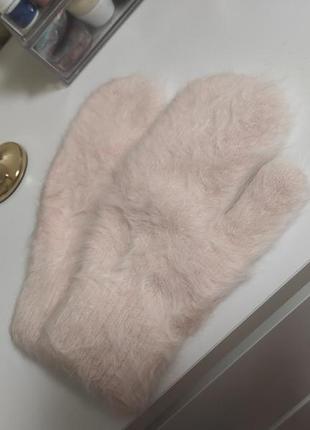 Рукавицы, перчатки, варежки, теплые,двойные, ангора, зима, пушистые, розовые, белые3 фото