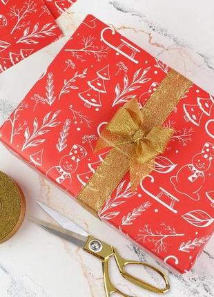 Папір пакувальний новорічний "новорічний мікс на червоному" 100см*70см (упаковка 15 листів)