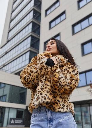 F 51 шубка автоледі з дуже щільного еко-хутра під кролика в леопардовому забарвленні на підкладці. з