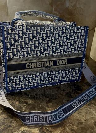 Женская сумочка christian dior3 фото