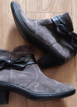 Ботинки демисез. 38 р.