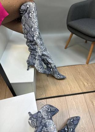Эксклюзивные сапоги ботфорты из натуральной итальянской кожи и замши женские на каблуке шпильке5 фото