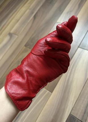 Ідеальні шкіряні трендові червоні рукавички2 фото