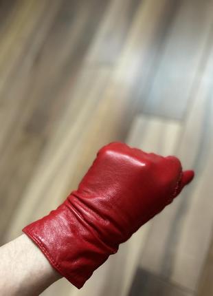 Ідеальні шкіряні трендові червоні рукавички4 фото