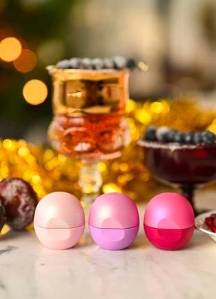 Набір бальзамів для губ holiday lip balm trio від eos2 фото