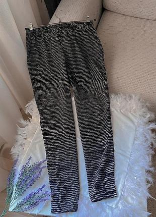 Легкие брюки