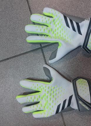 Воротарські рукавички adidas predator league