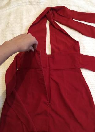 Короткое красное платье3 фото