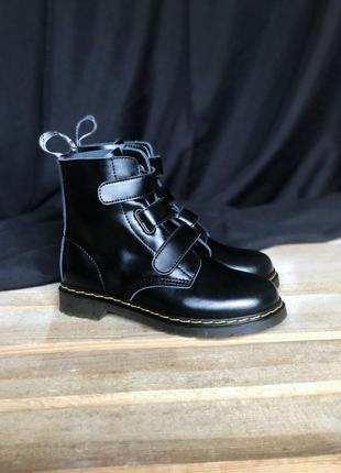 Женские ботинки черные кожаные dr. martens coralia venice