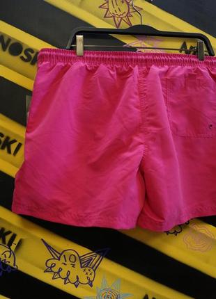 Пляжные шорты розового цвета8 фото