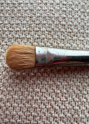 Большая кисть для глаз mac 252s large shader brush5 фото