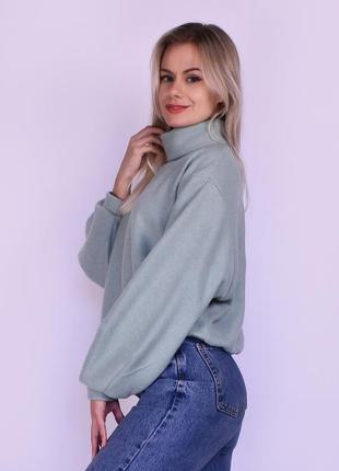 Жіночий светр оверсайз, короткий з ангори рубчик, оливковий2 фото