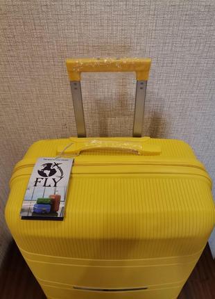 Полипропилен чемодан средний чемодан средный купит в украине3 фото
