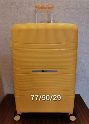 Поліпропіленова валіза велика чемодан большой купить в украине