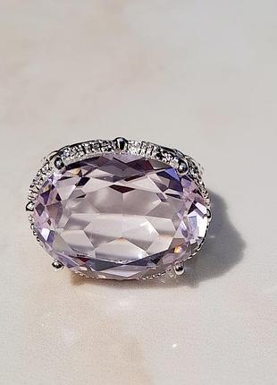 Кольцо с розовым топазом