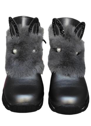 Красивые зимние ботинки для девочки с мехом зайчики3 фото