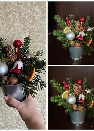 Новорічна композиція, букет з живої ялинки. подарунок.