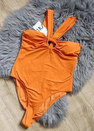 Купальник с узлом от zara, размер s, xl