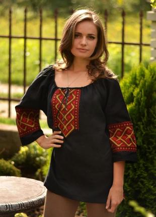 Вишита блузка