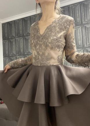 Плаття коричневе - якісний матеріал
