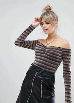 Очень красивый боди с открытыми плечами