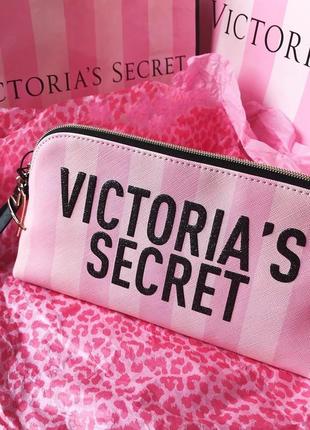 Косметичка victoria's secret виктория сикрет оригинал1 фото