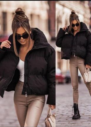 Женская теплая стеганая дутая куртка с воротником стойка на молнии размеры 42-483 фото