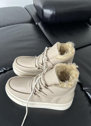 Теплые зимние ботинки кожа на меху4 фото