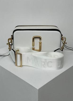 Женская сумка marc jacobs the snapshot white/gold2 фото