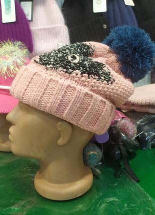 Крутая шапка на флисе.женская теплая шапка.