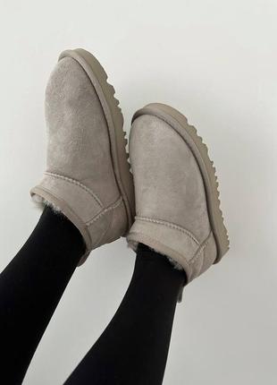 Жіночі уггі ugg ultra mini goat suede premium9 фото