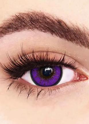 Ярко-фиолетовые контактные линзы для глаз, отличное перекрытие своего цвета + контейнер для хранения.
