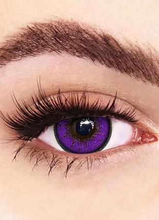 Ярко-фиолетовые контактные линзы для глаз, отличное перекрытие своего цвета + контейнер для хранения.