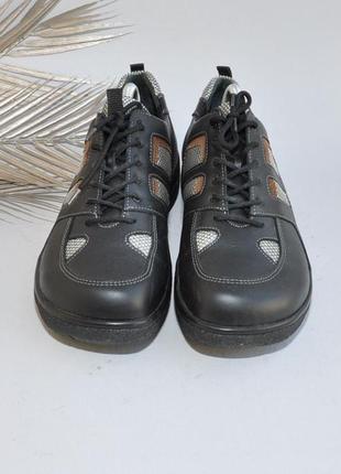 Швейцарские кожаные кроссовки на широкую ножку в новом состоянии3 фото