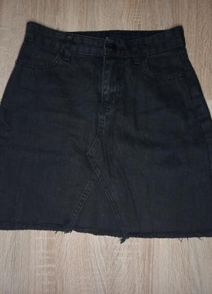 Черная джинсовая юбка