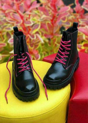 Жіночі шкіряні черевики чорні balenciaga black tractor side-zip boots3 фото