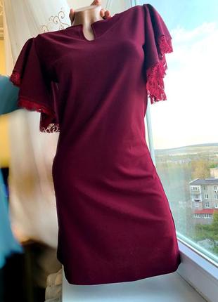 Красиве бордове плаття рукав волан3 фото