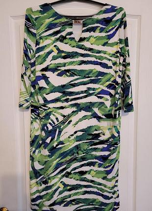 Платье в принт lysespenard