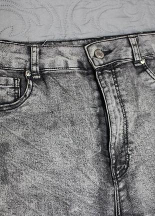 Тонеские джинсы4 фото