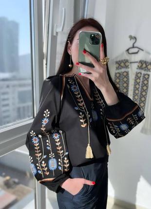 Колоритная блуза вышиванка, украинская вышиванка, этатно рубашка с вышивкой