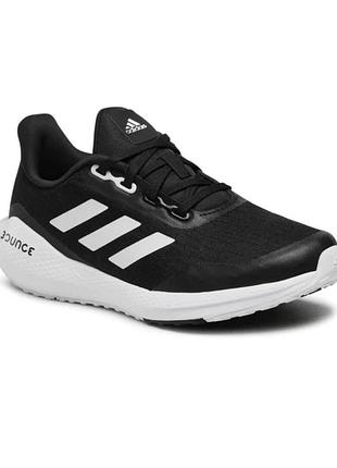 Оригінальні кросівки adidas
