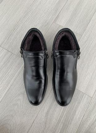 Кожаные зимние ботинки 40 размер