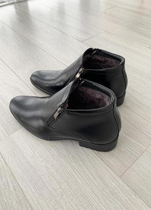 Кожаные зимние ботинки 40 размер